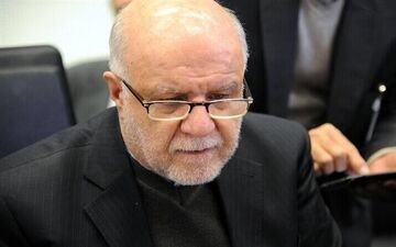 زنگنه: ایران ظرفیت تولید نفت خود را بالا می‌برد

