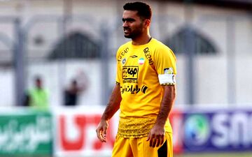 کریمی: در سپاهان کسی حق ندارد توپ لو بدهد!/بازی ما با پرسپولیس ال‌کلاسیکو است