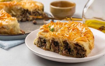 طرز تهیه بورک تابه‌ ای ترکیه‌ ای؛ ساده، سریع و فوق‌العاده خوشمزه!