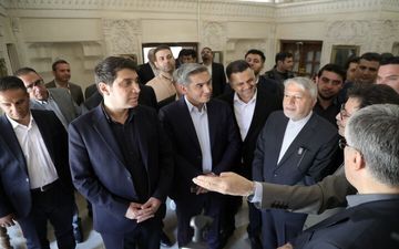 بازدید وزیر میراث فرهنگی از جاذبه‌های تاریخی سنندج