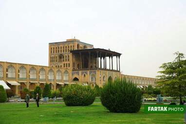میدان نقش جهان اصفهان- باران