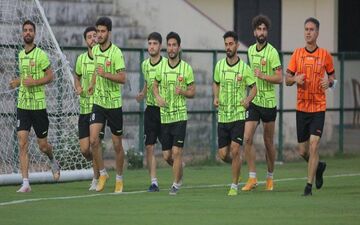 گزارش تمرین پرسپولیس|نفرات اصلی در هتل ماندند/ کارهای تاکتیکی ذخیره‌ها در آتوردا
