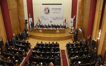 پارلمان مصر تصمیم‌گیری درباره حمایت نظامی از عربستان را به تأخیر انداخت