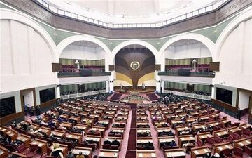 نگرانی‌هایی که برطرف نشد و پارلمانی که به تعطیلات زمستانی رفت 