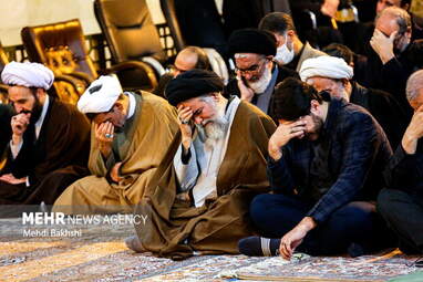 آیین شمعدان گردانی خادمان حرم حضرت معصومه(س)