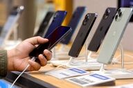 کاهش جزئی قیمت در بازار موبایل 