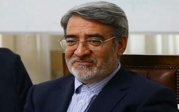  رحمانی فضلی: علت عدم لغو ویزای اربعین شرایط امنیتی در عراق است