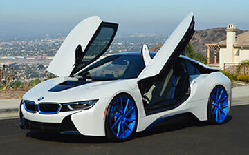 مسابقه دو خوروی BMW +فیلم