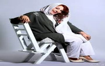 لباس های عجیب خانم بازیگر در یک سالن زیبایی