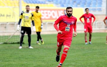 انصاری و ربیع خواه در لیست مازاد پرسپولیس قرار ندارند