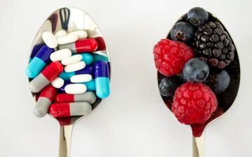 ۷ حالت خطرناک تداخل غذا-دارو را بیشتر بشناسید