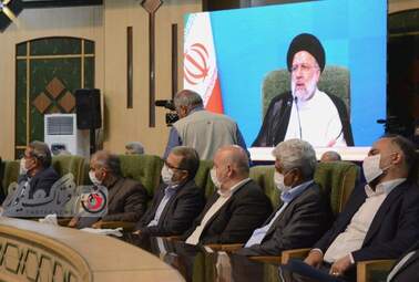 دیدار رئیس جمهور با فعالان اقتصادی استان کرمانشاه