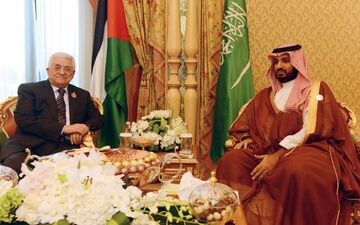 
جزئیات جدید از رشوه عربستان به محمودعباس برای پذیرش تصمیم ترامپ