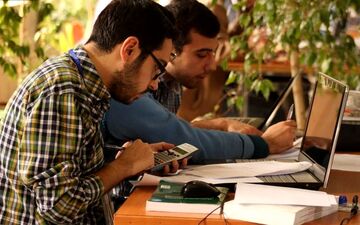 آغاز ثبت‌نام و انتخاب واحد نیمسال دوم دانشگاه آزاد از امروز