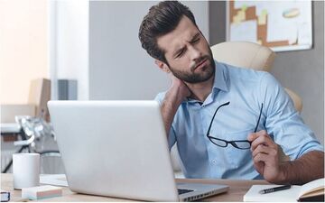 راز درمان گردن‌دردهای مزمن در چیست؟ از وضعیت خواب تا تمرینات خانگی