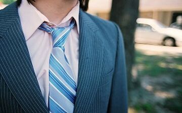 حکم استفاده از "کروات" چیست