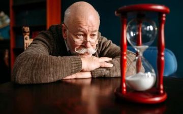  کارهای پیش‌پا افتاده‌ای که طول عمر ما را زیاد می‌کنند!