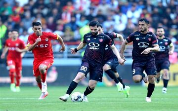 پرسپولیس در آستانه قطع همکاری با دو بازیکن؛ فولاد در کمین