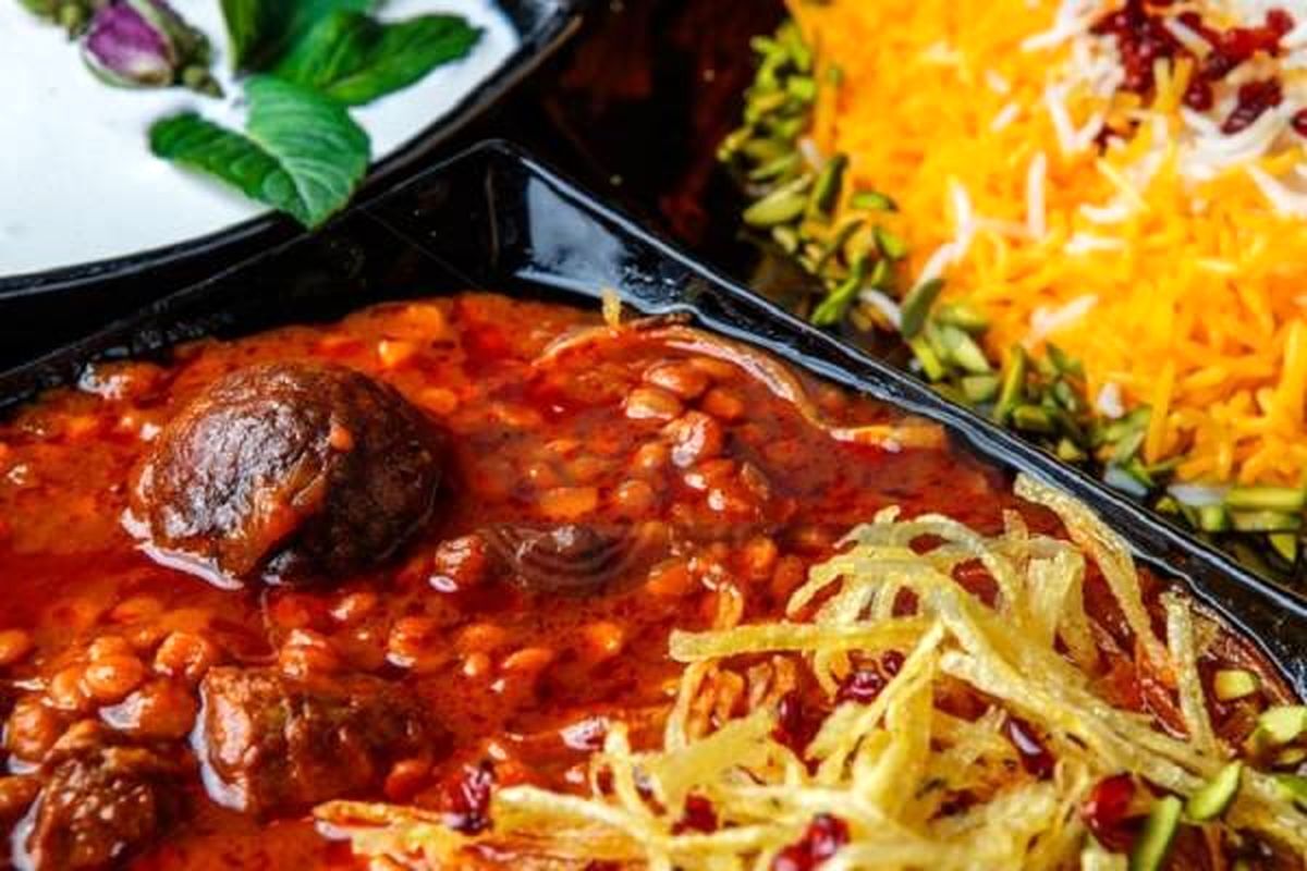 می خواهی جلو مهمونها سربلند باشی؟ خورشت قیمه این طوری بپز