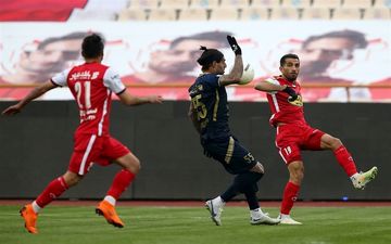 شاه‌محمدی: هر تیمی مقابل پرسپولیس حمله کند، به سرنوشت نساجی دچار می‌شود 