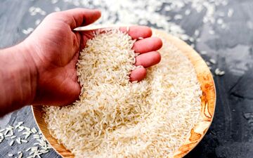  قیمت برنج هندی دانه بلند امروز ۳ فروردین ماه ۱۴۰۴ / برنج هندی محسن چند؟ + جدول 