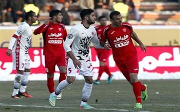 اتفاق عجیب در بازی پرسپولیس+ عکس