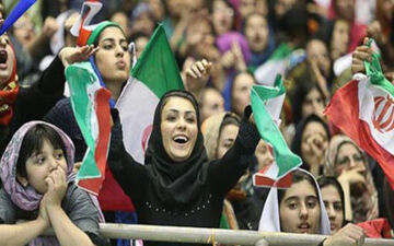 اجازه حضور بانوان برای تماشای لیگ ملت‌های والیبال در آزادی صادر شد