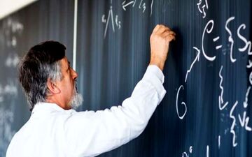  فوری| حقوق معلمان بازنشسته افزایش می‌یابد

