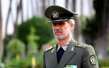  وزیر دفاع ادعای آلمان درباره مذاکرات موشکی را رد کرد