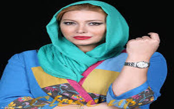 پوشش و ظاهر فریبا نادری و مژده لواسانی در یک مراسم