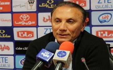  نفت مثل گوشت قربانی شده است