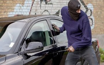 سرقت میلیاردی از خودروهای لاکچری در کرج