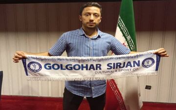 قرارداد هافبک تهاجمی گل گهر تمدید شد 