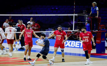 حذف عجیب نام علی حاجی‌پور از فهرست FIVB؛ ستاره والیبال ایران نادیده گرفته شد