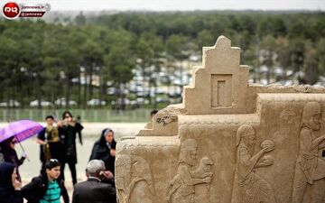  گردشگران نوروزی در تخت جمشید + تصاویر