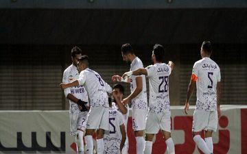  هوادار مقابل فولاد یک غایب دارد 