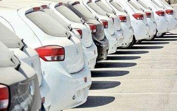 منتظر ریزش قیمت خودرو در بازار آزاد باشید / خبر خوش برای متقاضیان ! 