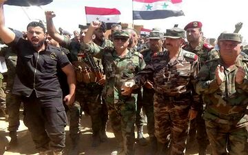 وزیر دفاع سوریه وارد دیرالزور شد 