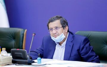 همتی: بانک مرکزی روزهای سختی را پشت گذاشت