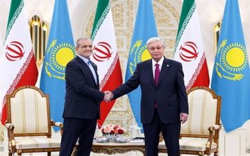 تاکید پزشکیان و توکایف بر ارتقای سطح همکاری‌های دوجانبه