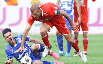 پرسپولیس 2_0 استقلال خوزستان؛ صعود سرخ‌پوشان به صدر در روز بدشان