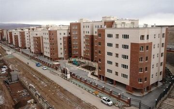 بازدید وزیر راه از سایت ۵۰۰۰ واحدی نهضت ملی مسکن کرمان