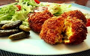 طرز تهیه  گوشت و سیب زمینی سوخاری | بچه ها عاشقشن !
