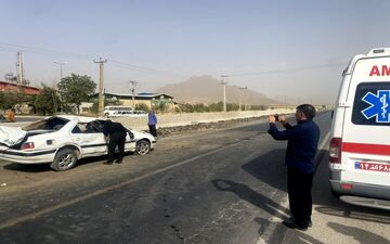 واژگونی پژو پارس در شازند، هفت مصدوم برجای گذاشت
