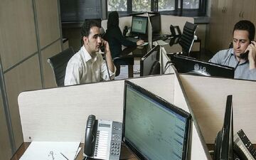 پشت پرده خبر افزایش حقوق کارمندان/ هدف، پوشش افزایش ناچیز ۲۰ درصدی؟