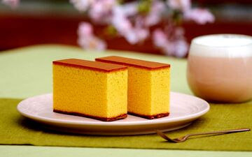 طرز تهیه کیک اسفنجی سبک و پف‌دار؛ پایه‌ای برای همه کیک‌ها