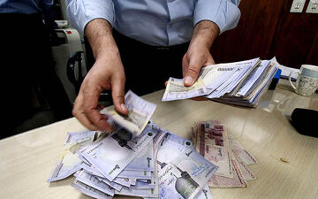 سناریوهای افزایش حقوق در سال ۱۴۰۲
