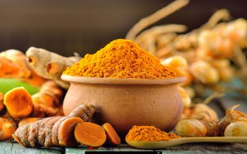 ادویه طلایی معجزه ای برای درد مفاصل