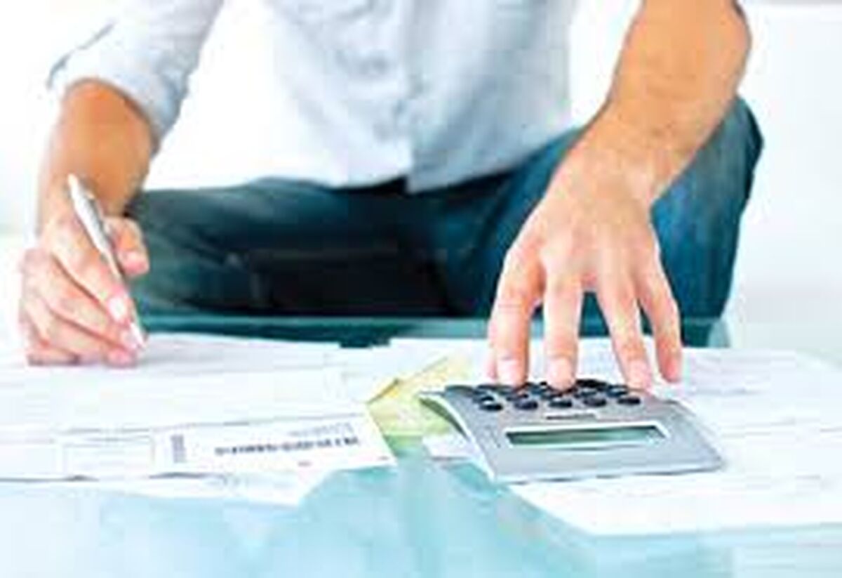 ممنوعیت افزایش قیمت آب، برق و سوخت در سال ۹۶ 