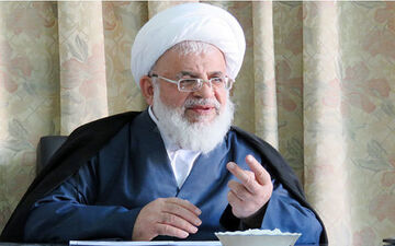 امام جمعه یزد: مدیریت معادن به افراد بومی واگذار شود